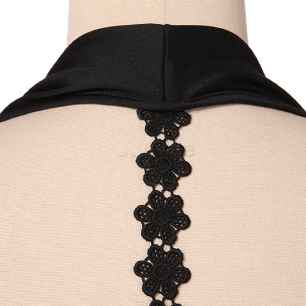 NEW SEXY V- Neck Backless Dress - Picture 4 of 6